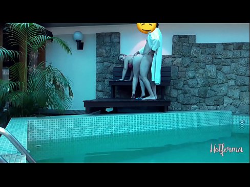 ❤️ Bos menjemput pembantu rumah ke kolam, tetapi tidak dapat menahan panas ☑ pelacur pada ms.tuberxxx.ru ❌️❤